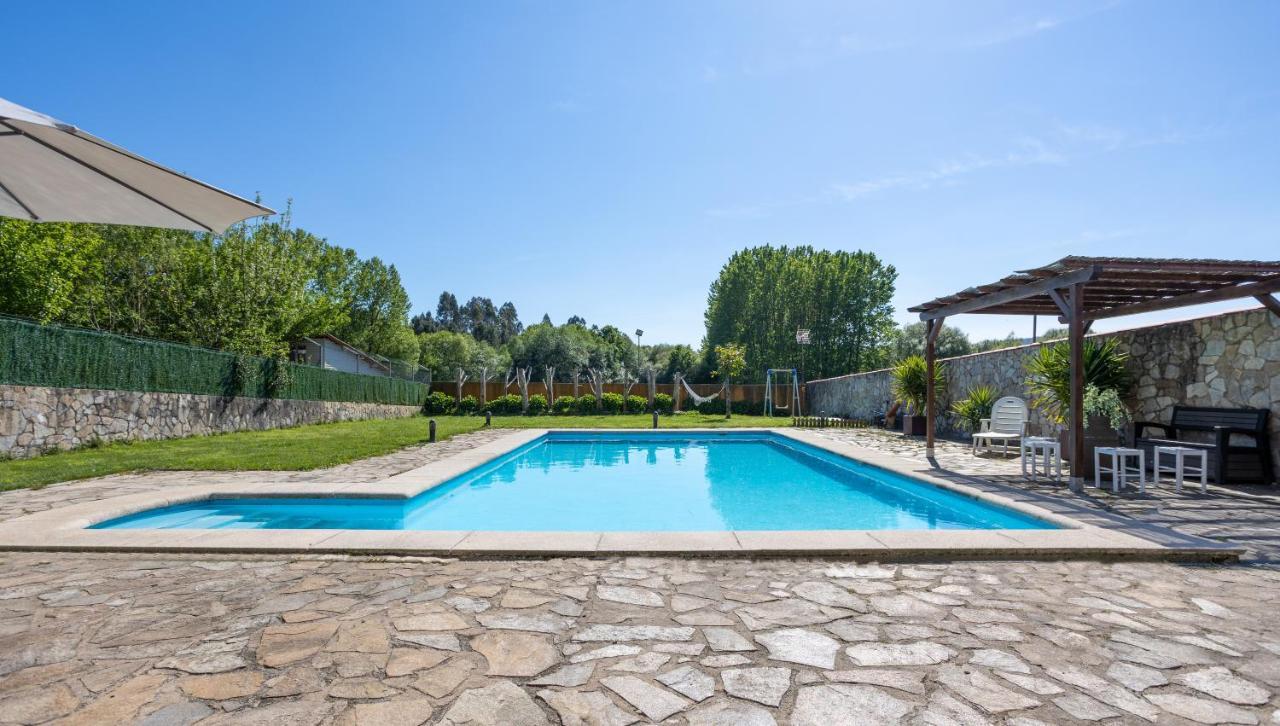 Holiday home Le Llar Casa Con 2 Piscinas 1 Climatizada Interior Muy Cerca De Santiago De Compostela