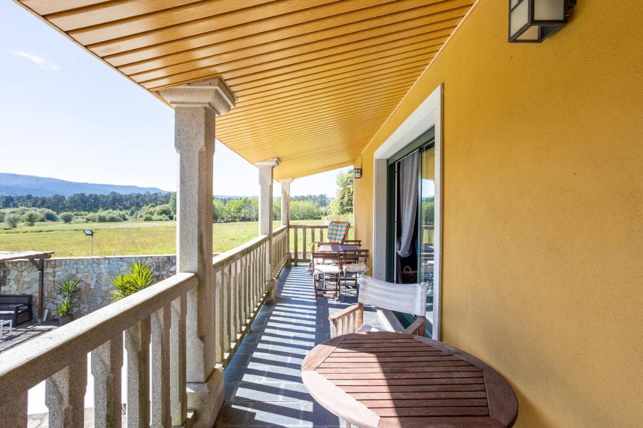 Le Llar Casa Con 2 Piscinas 1 Climatizada Interior Muy Cerca De Santiago De Compostela Holiday home